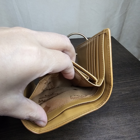 MCM wallet - Picture 6 of 10